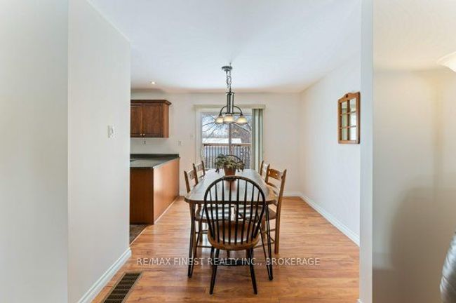 34 Centre St, House other with 4 bedrooms, 2 bathrooms and 3 parking in Newburgh ON | Image 12
