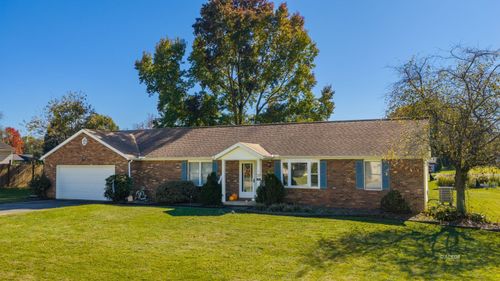 484 Adena Dr, The Plains, OH, 45780 | Card Image