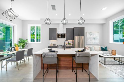 4-9500 Garden City Rd, Richmond, BC, V7A2S2 | Card Image