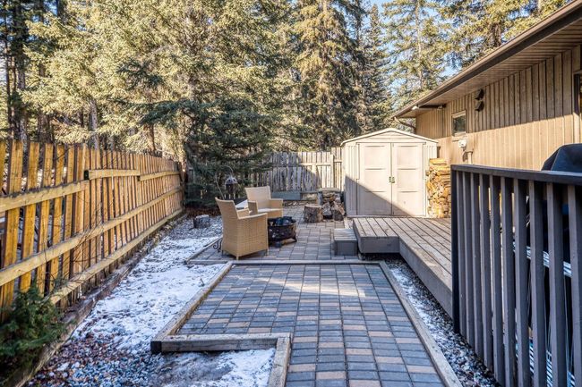 20 Pinewood Crescent, House other with 3 bedrooms, 1 bathrooms and 3 parking in Canmore AB | Image 39