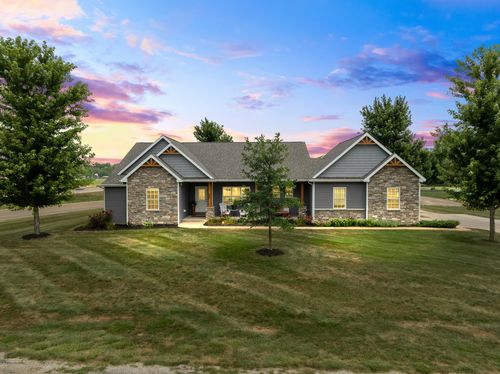 37 River Run, Downs, IL, 61736-7800 | Card Image