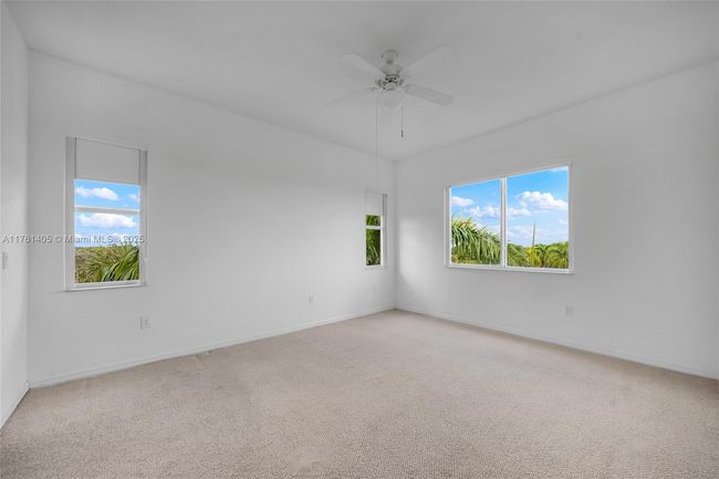 APT-501 - 3600 Oaks Clubhouse Dr, Condo with 3 bedrooms, 2 bathrooms and null parking in Pompano Beach FL | Image 33