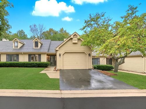 5445 Wild Cherry Circle, Greendale, WI, 53129 | Card Image