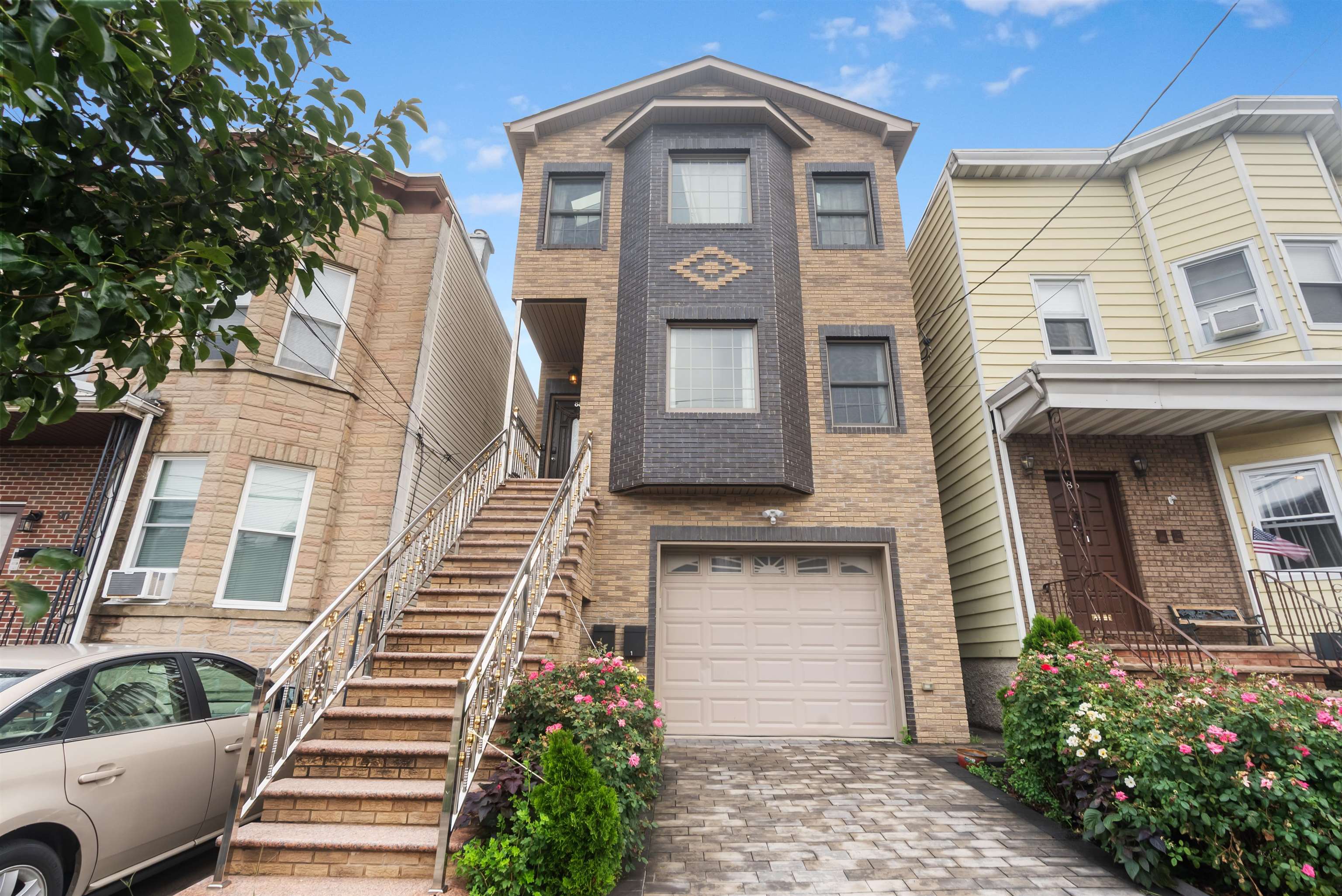 Residential Lease in JC, Heights 5