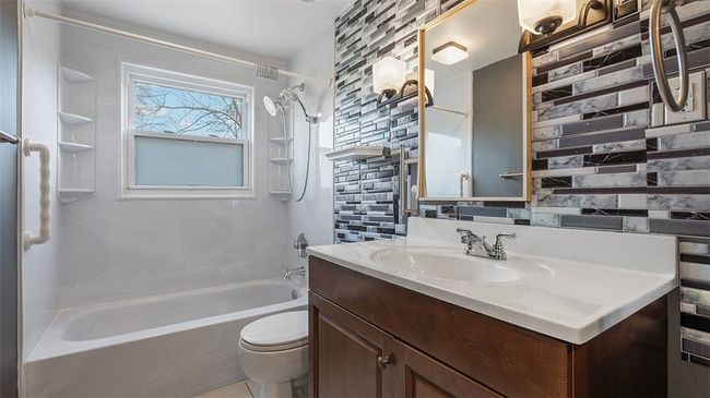 127 Bainbridge Dr, House other with 3 bedrooms, 2 bathrooms and 1 parking in Aliquippa PA | Image 16