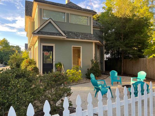 814 Ashland Ave, South Bend, IN, 46616-1305 | Card Image