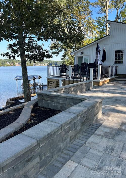 6788 Bucleigh Rd, Clover, SC, 29710-7051 | Card Image