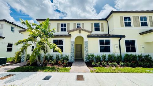 2632 Se 27th Ln, Homestead, FL, 33035-2599 | Card Image
