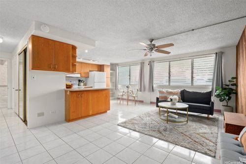apt-106-1735 Dole St, Honolulu, HI, 96822-4909 | Card Image