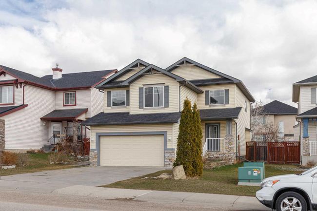 234 Invermere Drive, Home with 4 bedrooms, 3 bathrooms and 4 parking in Chestermere AB | Image 2