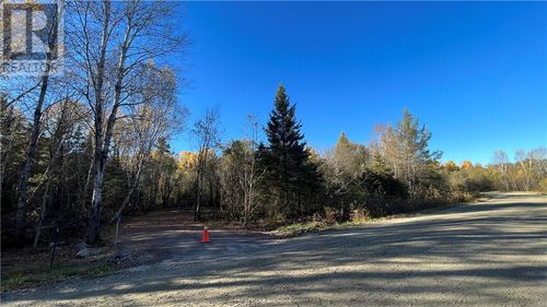 511 Deer Lake Rd, Warren, ON, P0H2N0 | Card Image