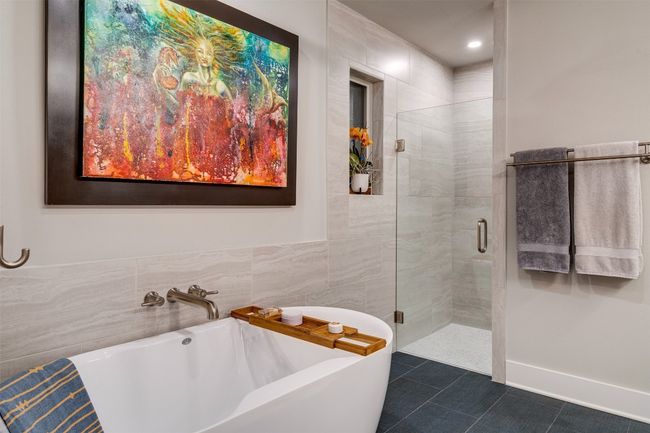11 Sunset Trl, House other with 3 bedrooms, 3 bathrooms and 12 parking in Sunset Valley TX | Image 33