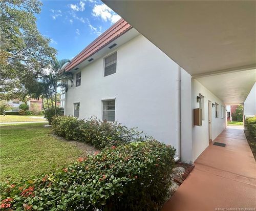 o2-2600 Se Ocean Boulevard, Stuart, FL, 34996 | Card Image