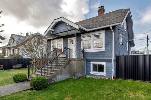 125 N Gilmore Ave, Burnaby, BC, V5C1V6 | Card Image