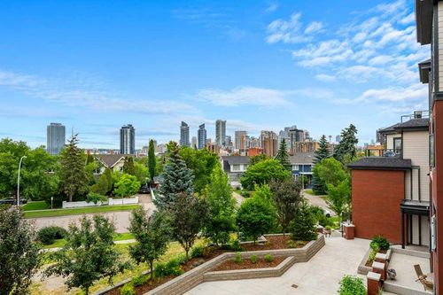 306-1702 17 Ave Sw, Calgary, AB, T2T0E7 | Card Image
