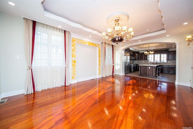 26-25 211 Th St, House other with 5 bedrooms, 7 bathrooms and null parking in Bayside NY | Image 10