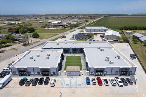 2494 County Road 33, Corpus Christi, TX, 78415-6914 | Card Image