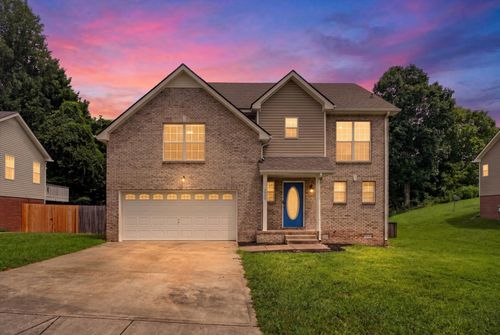 1488 Cedar Springs Cir, Clarksville, TN, 37042-1578 | Card Image