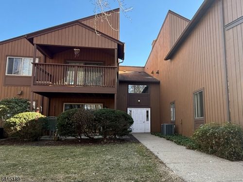 137 Drake Ln, Ledgewood, NJ, 07852-9671 | Card Image