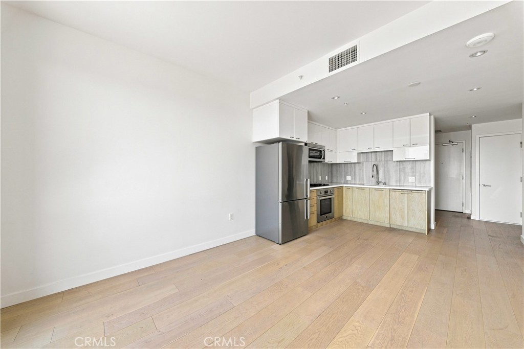 Residential Lease in Los Angeles 5