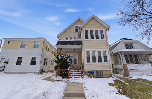1955 S 57th St, WEST ALLIS, WI, 53219-1511 | Card Image