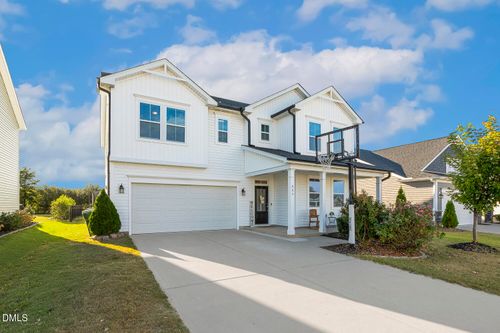809 Briar Gate Dr, Holly Springs, NC, 27540-5802 | Card Image