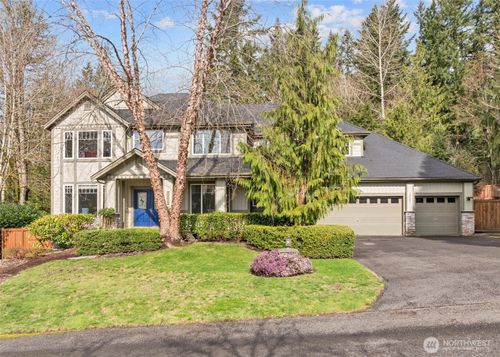 13821 234th Ct Ne, Woodinville, WA, 98077-5864 | Card Image