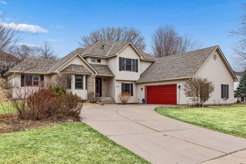 3012 Walter St, Maplewood, MN, 55109-5516 | Card Image