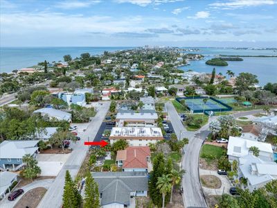 6 - 2704 2 Nd Street, Condo with 1 bedrooms, 1 bathrooms and null parking in Indian Rocks Beach FL | Image 2