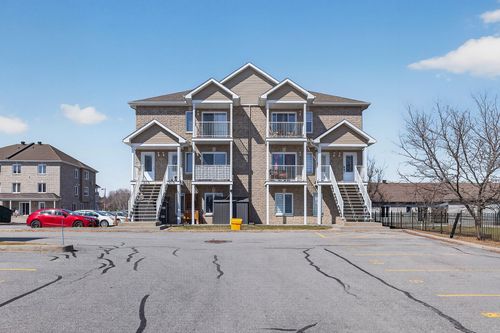 1-19 Rue Alphonse-Labelle, Gatineau (Buckingham), QC, J8L0E3 | Card Image