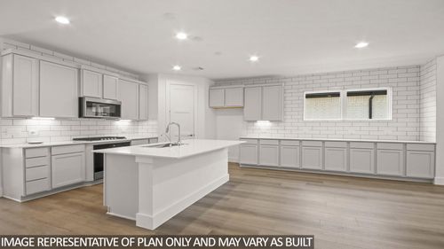 413 Summerset Landing Ct, Conroe, TX, 77304-0106 | Card Image