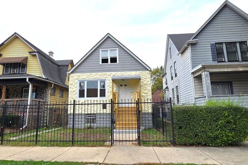 624 N Leclaire Ave, CHICAGO, IL, 60644-1633 | Card Image