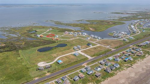 3923 Curlew Dr, Galveston, TX, 77554-1142 | Card Image