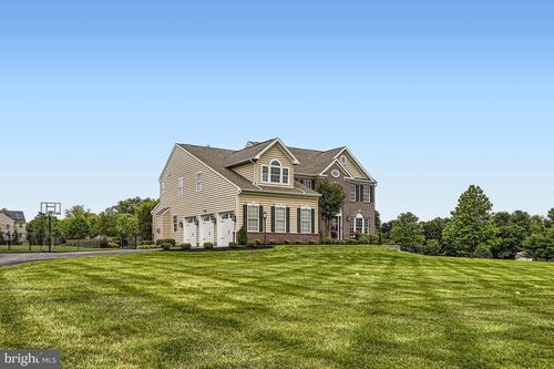 12015 Hammonds Glen Cir, Kingsville, MD, 21087-1515 | Card Image