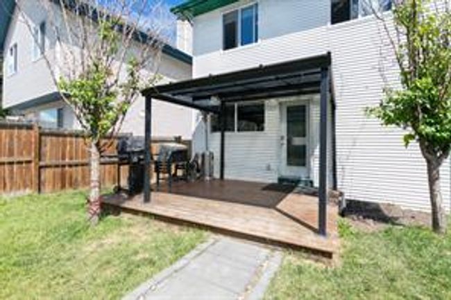 242 Cranberry Close Se, House detached with 3 bedrooms, 1 bathrooms and 2 parking in Calgary AB | Image 34