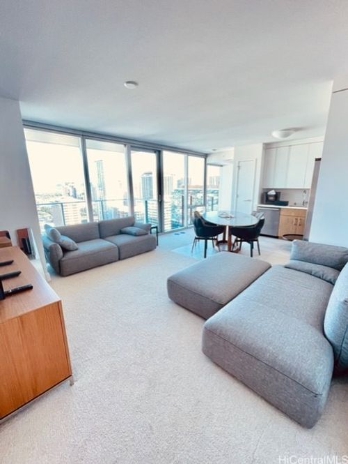 2703-629 Keeaumoku Street, Honolulu, HI, 96814 | Card Image