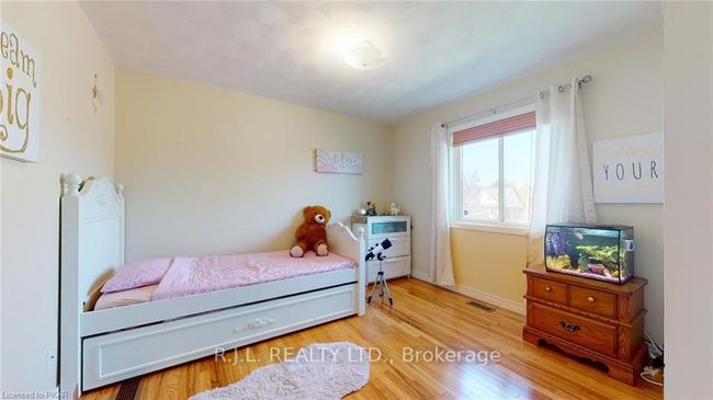 30 Greenhill Dr, House other with 4 bedrooms, 2 bathrooms and 4 parking in Peterborough ON | Image 21
