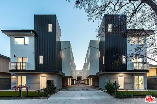 apt-10-945 N Oxford Ave, LOS ANGELES, CA, 90029-3887 | Card Image