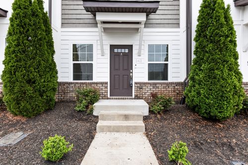643 Bristol Creek Dr, Nashville, TN, 37221-2529 | Card Image