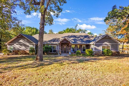 15831 Red Cloud Dr, Lindale, TX, 75771-4901 | Card Image