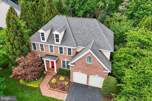 5028 Signature Ct, HAYMARKET, VA, 20169-2674 | Card Image