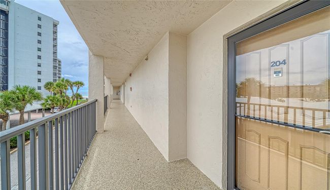 APT-204 - 6266 Midnight Pass Rd, Condo with 2 bedrooms, 2 bathrooms and null parking in SARASOTA FL | Image 4