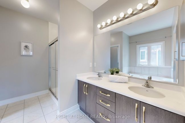 19 Creedon Cres, House other with 5 bedrooms, 4 bathrooms and 2 parking in Ajax ON | Image 32