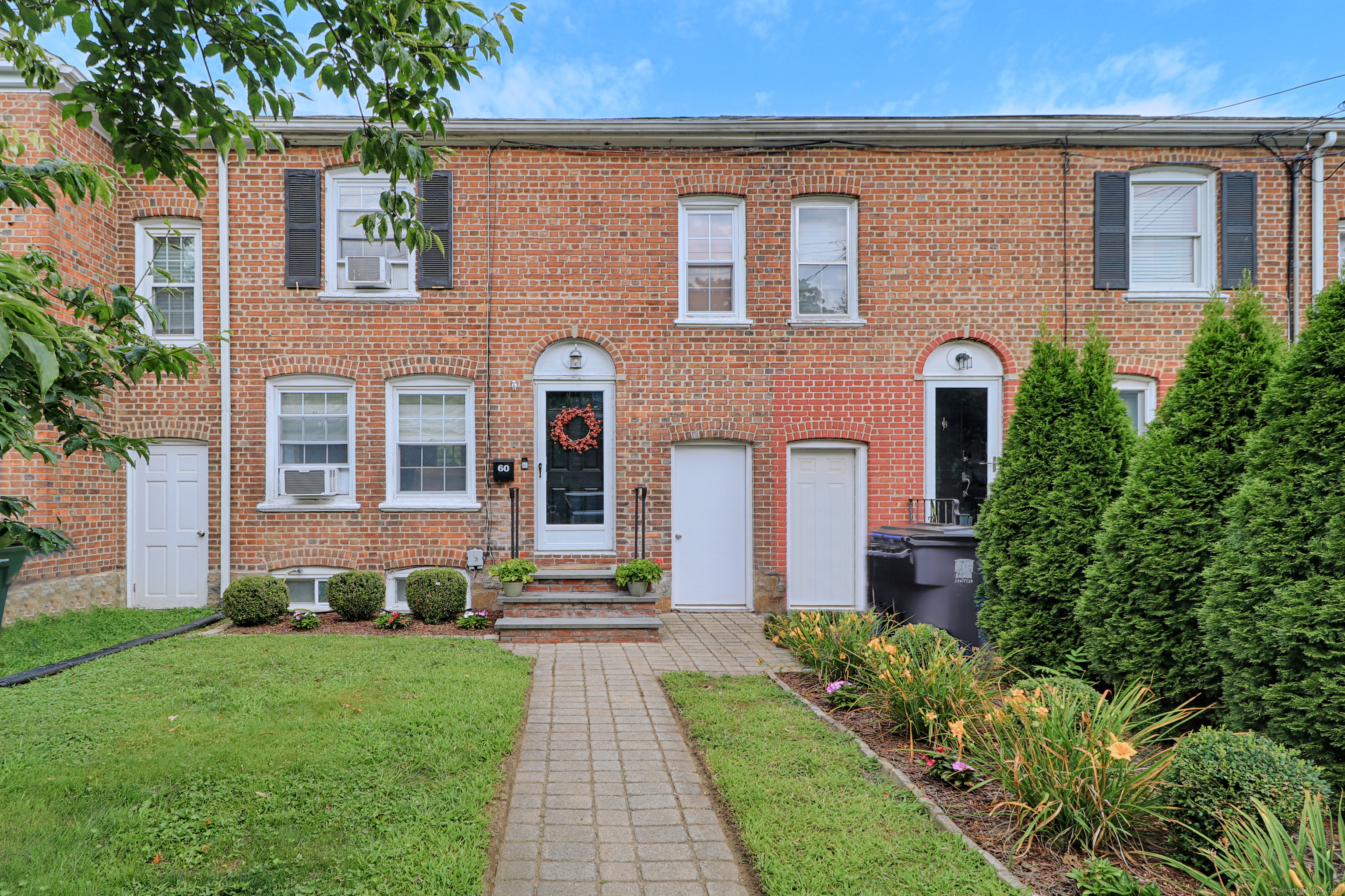 Longview Ave, Fairfield, CT 06824
