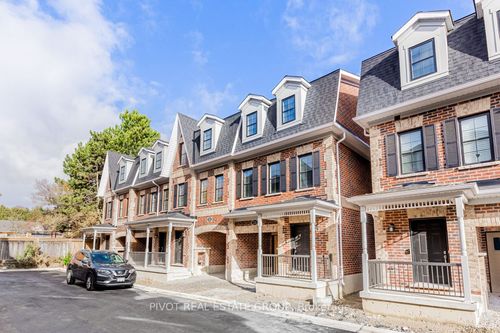 21 Kennisis Way, Vaughan, ON, L6A5E3 | Card Image