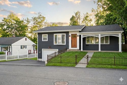 37 Nelshore Dr, Monticello, NY, 12701-1507 | Card Image