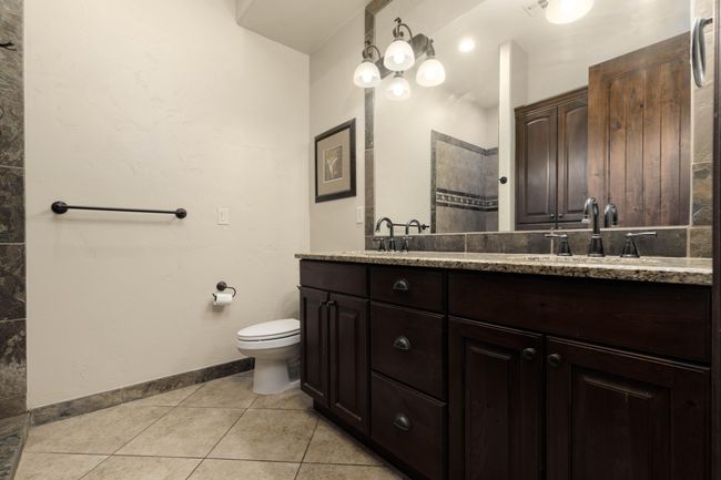 2020 N Pebble Beach Dr- Unbranded (13 of | Image 13