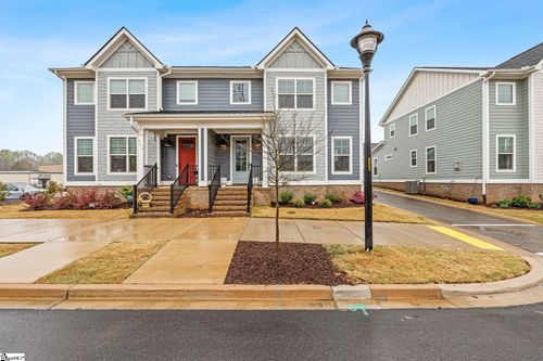 133 Lumpkin St, Travelers Rest, SC, 29690-1875 | Card Image
