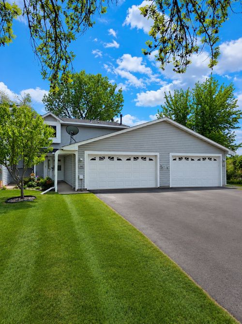 1442 Cleveland St, Anoka, MN, 55303-1397 | Card Image