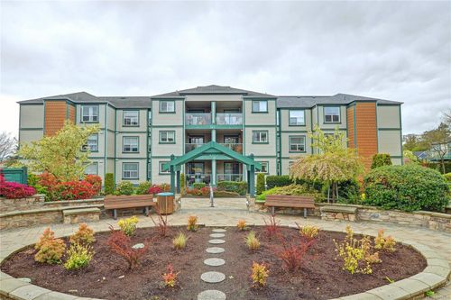 306-894 Vernon Ave, Saanich, BC, V8X2W6 | Card Image